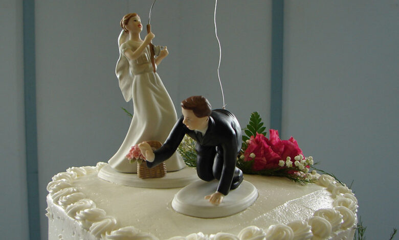 Best Funny Cake Toppers 2022 for Special Occasions